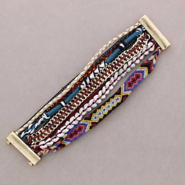 BRACELET WITH MAGNETIC CLOSURE