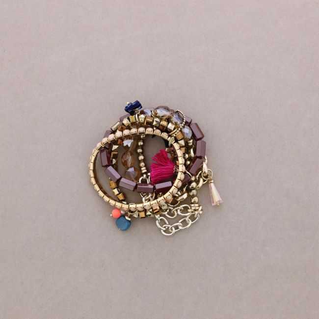 PULSERA 5 TIRAS CUENTAS VARIAS