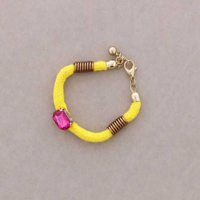 CRYSTAL LOBSTER CLOSURE BRACELET
