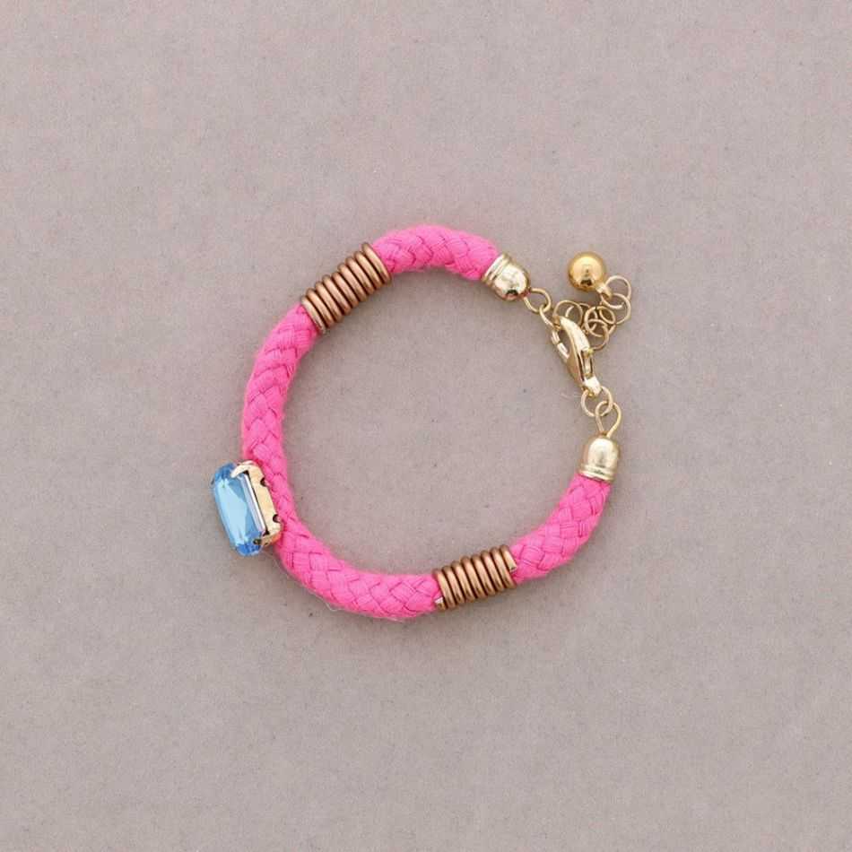 CRYSTAL LOBSTER CLOSURE BRACELET