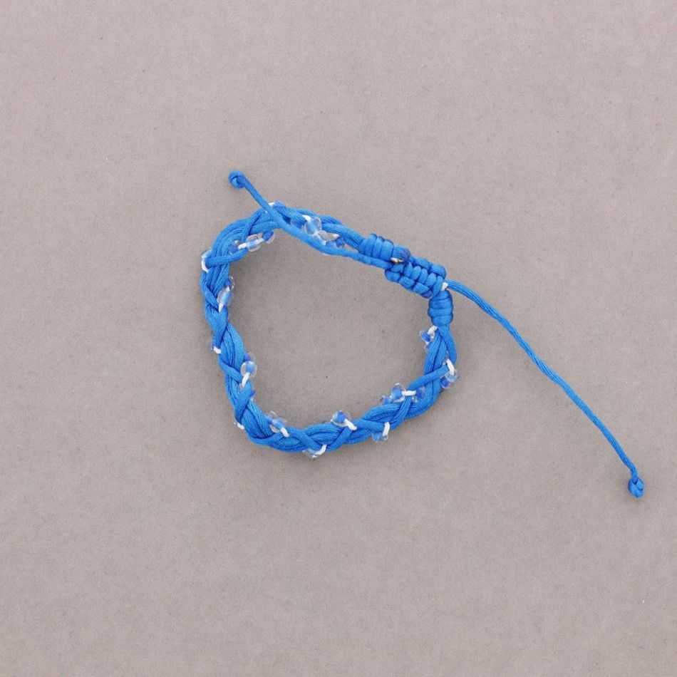 BRAIDED MACRAME BRACELET