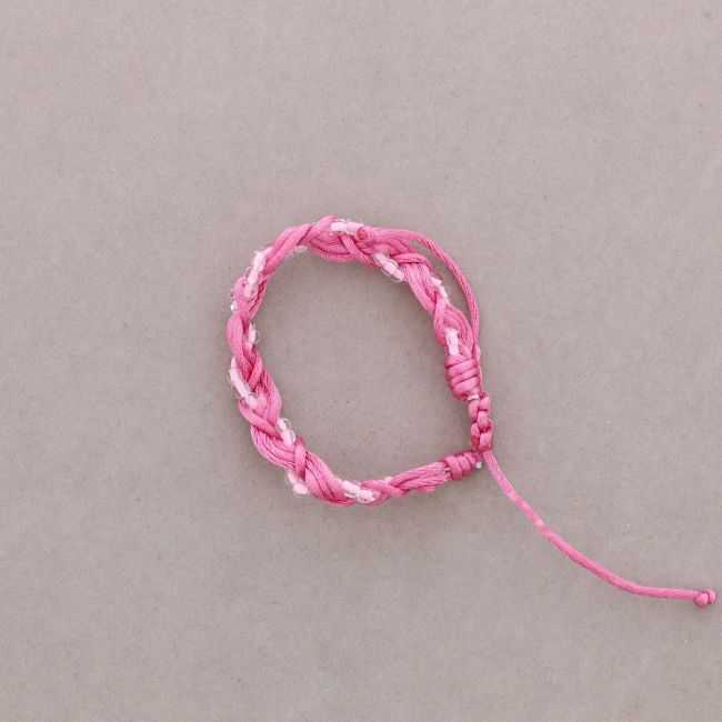 PULSERA MACRAME TRENZADA