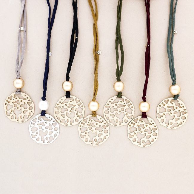 LONG NECKLACE PENDANT METAL FRETWORK MEDALLION