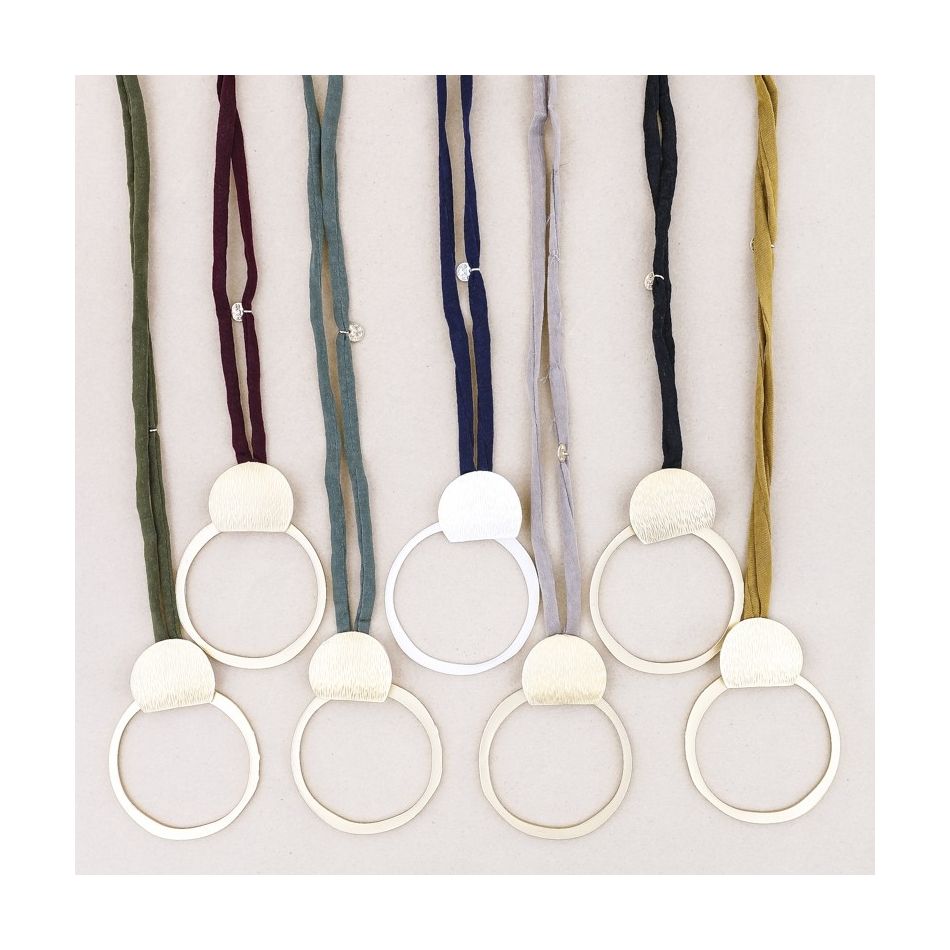 COLLAR LARGO COLGANTE ANILLA METAL
