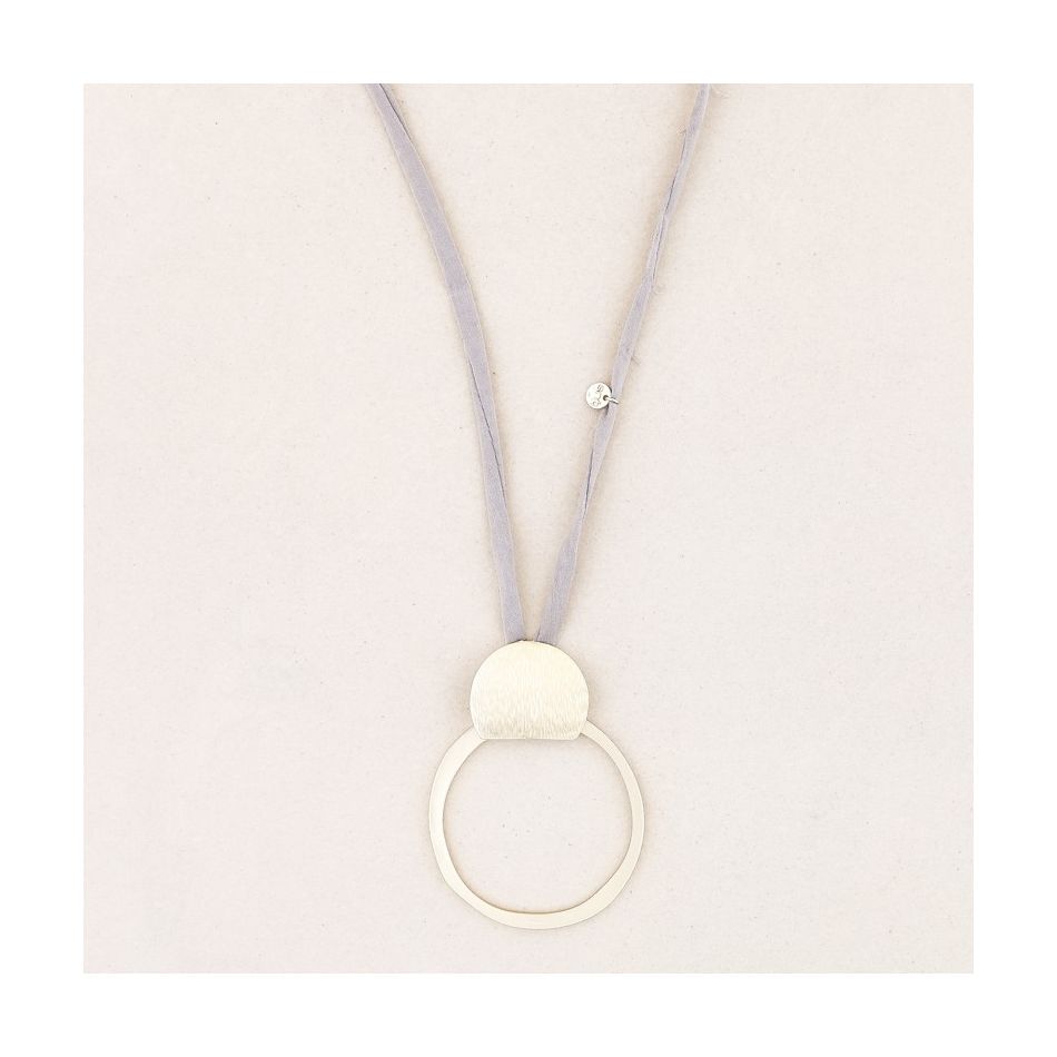 COLLAR LARGO COLGANTE ANILLA METAL