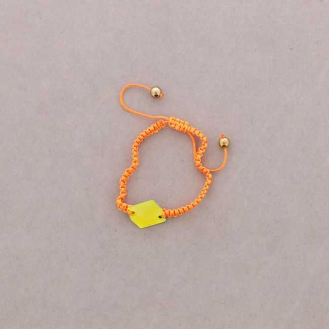 PULSERA MACRAME CUENTAS FLÚOR