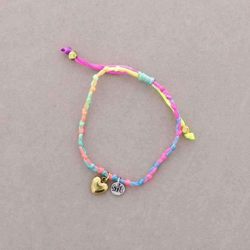 MACRAME BRACELET WITH HANGING KNOTS