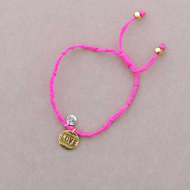 MACRAME BRACELET WITH HANGING KNOTS