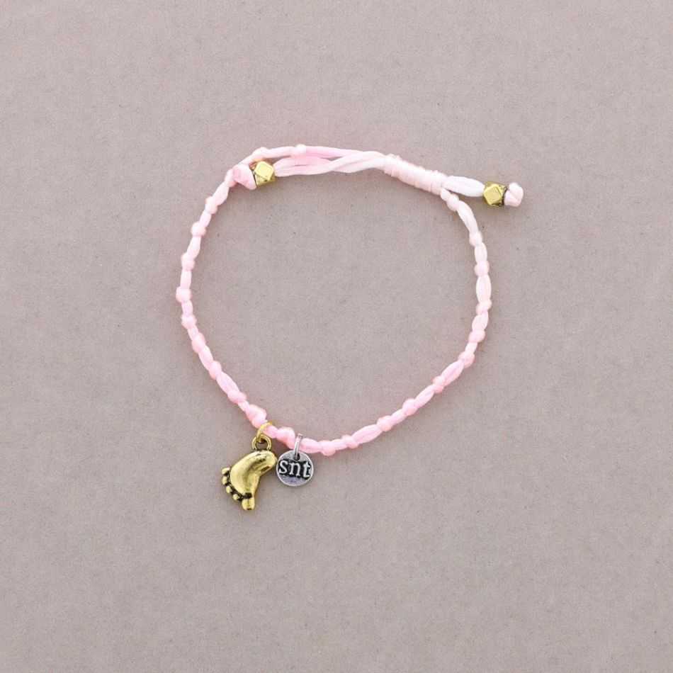MACRAME BRACELET WITH HANGING KNOTS