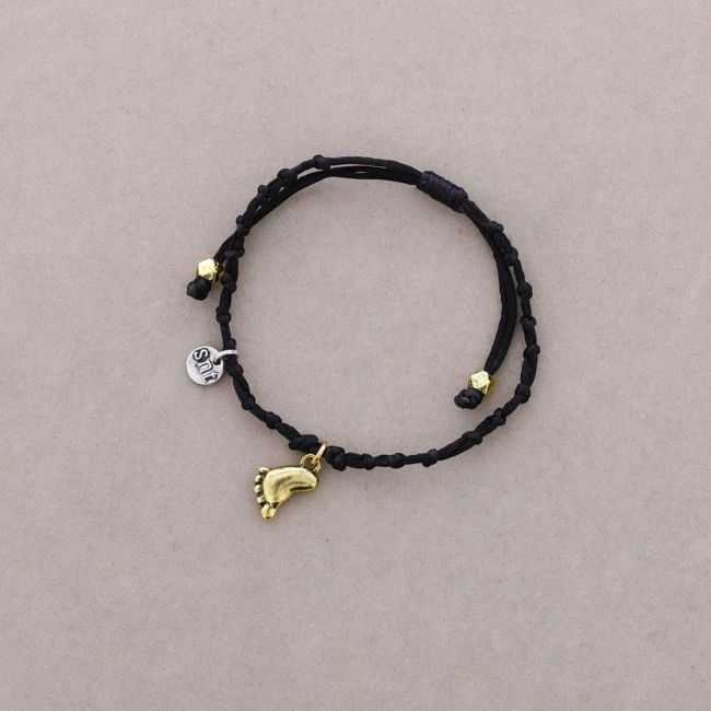MACRAME BRACELET WITH HANGING KNOTS