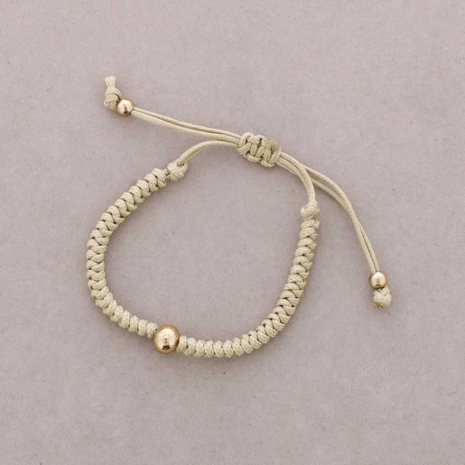 PULSERA MACRAME CUENTAS METAL