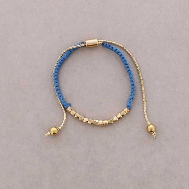 PULSERA MACRAMÉ CUENTAS METAL