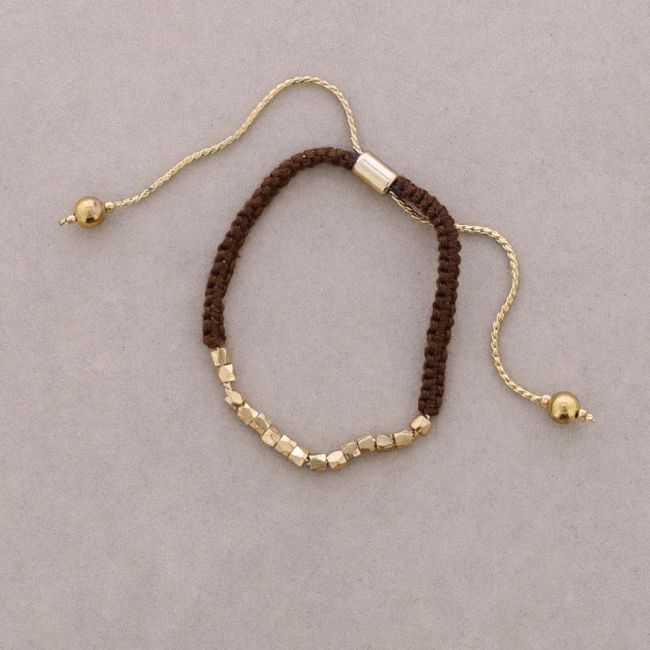 PULSERA MACRAMÉ CUENTAS METAL