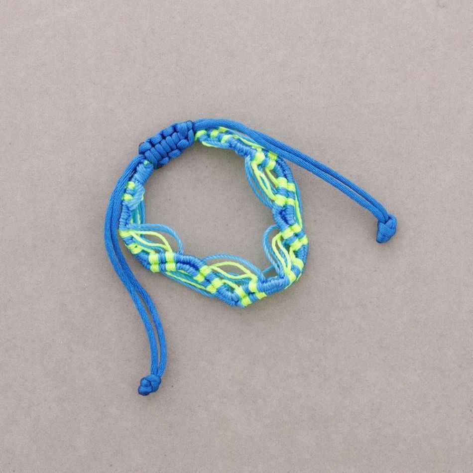 PULSERA MACRAME TEJIDO