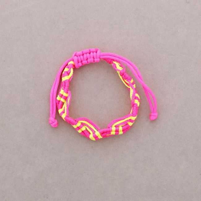 PULSERA MACRAME TEJIDO