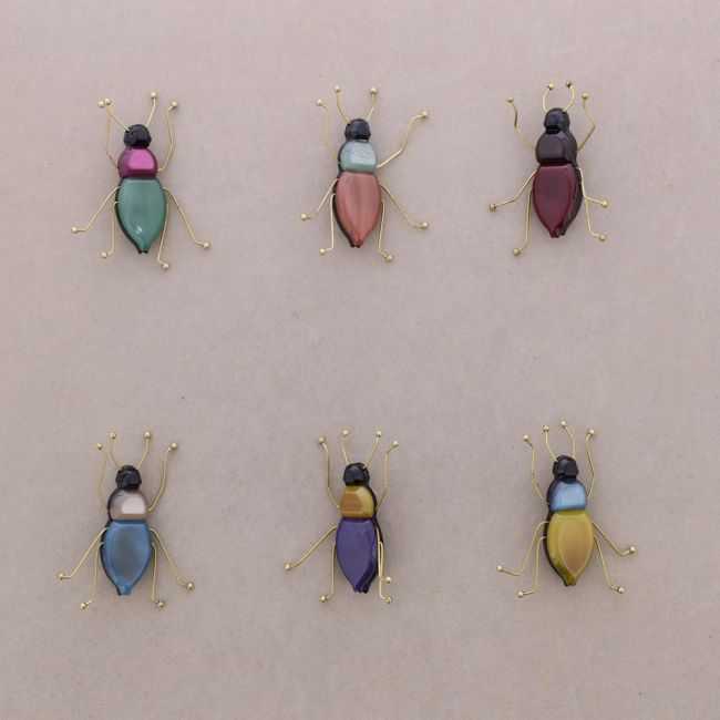 METAL LEGS RESIN INSECT BROOCH