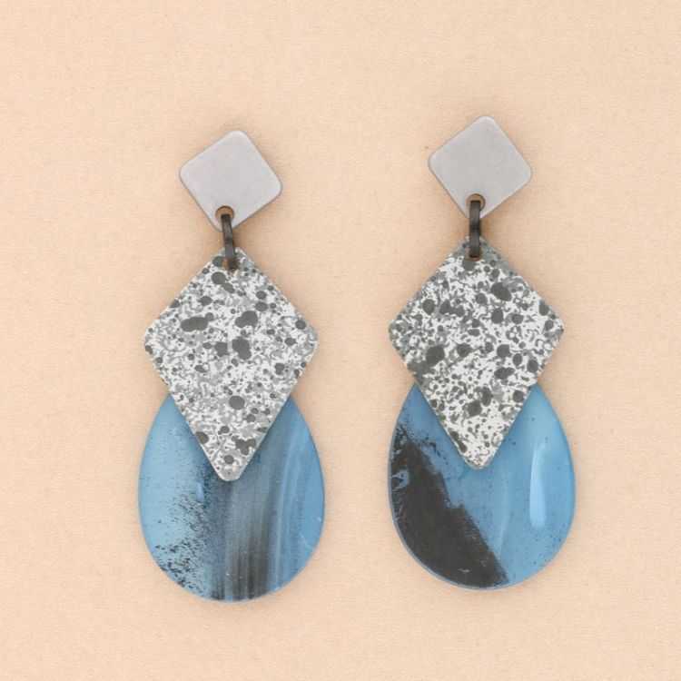 RESIN DROP EARRINGS