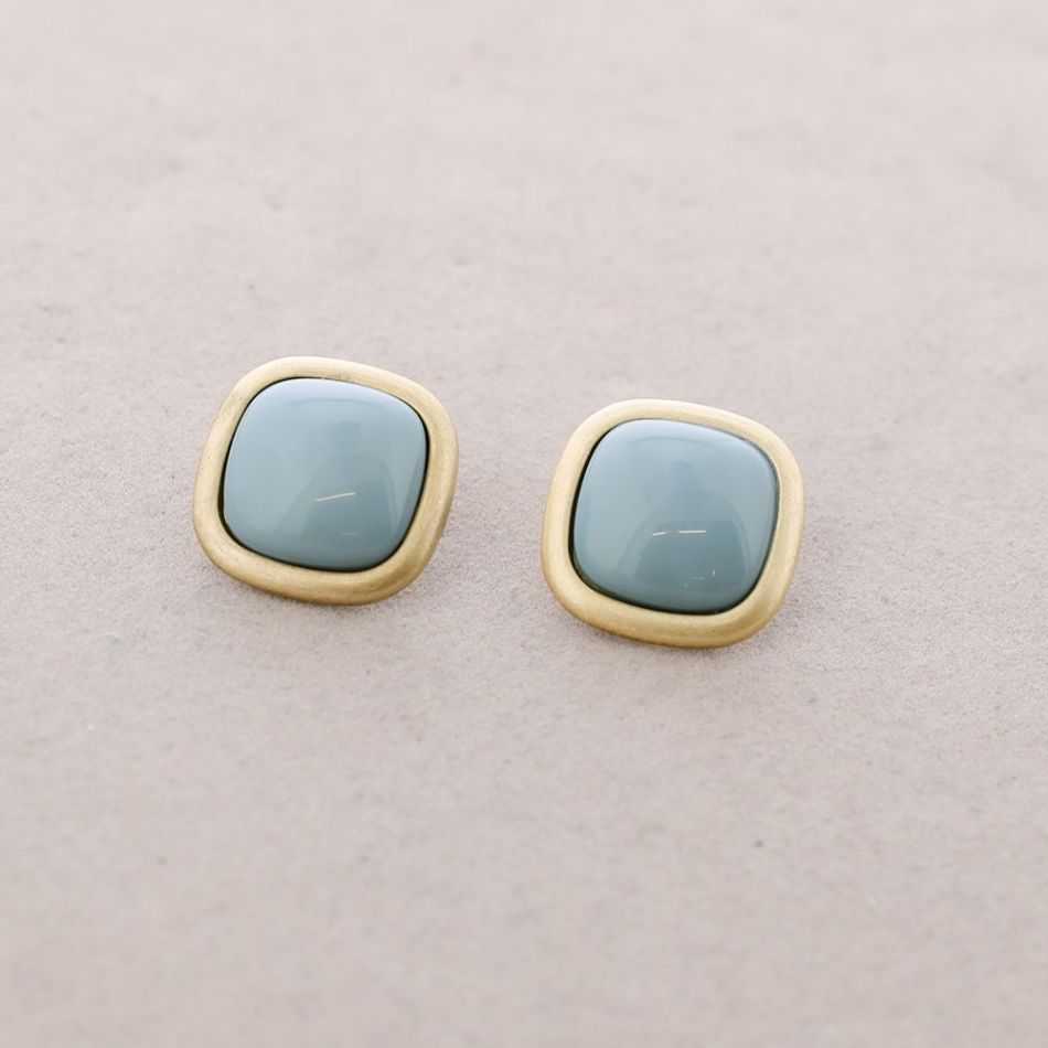 METAL AND RESIN PUSH-BACK EARRINGS