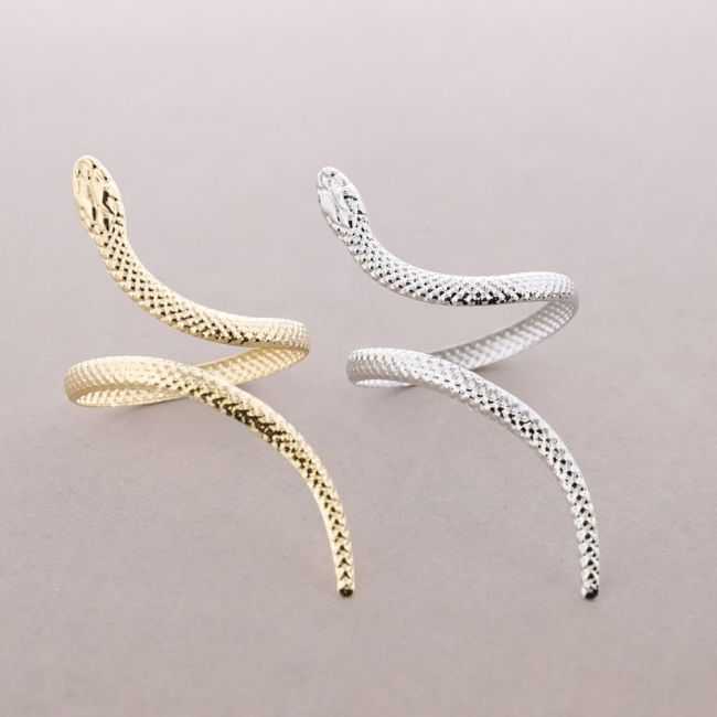 ADJUSTABLE METAL SNAKE BRACELET