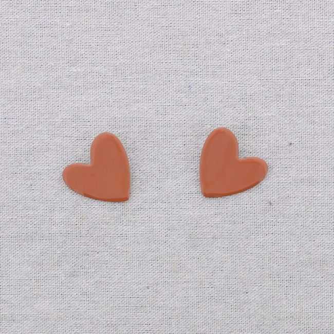 PENDIENTES PRESIÓN ACERO CORAZÓN ESMALTE