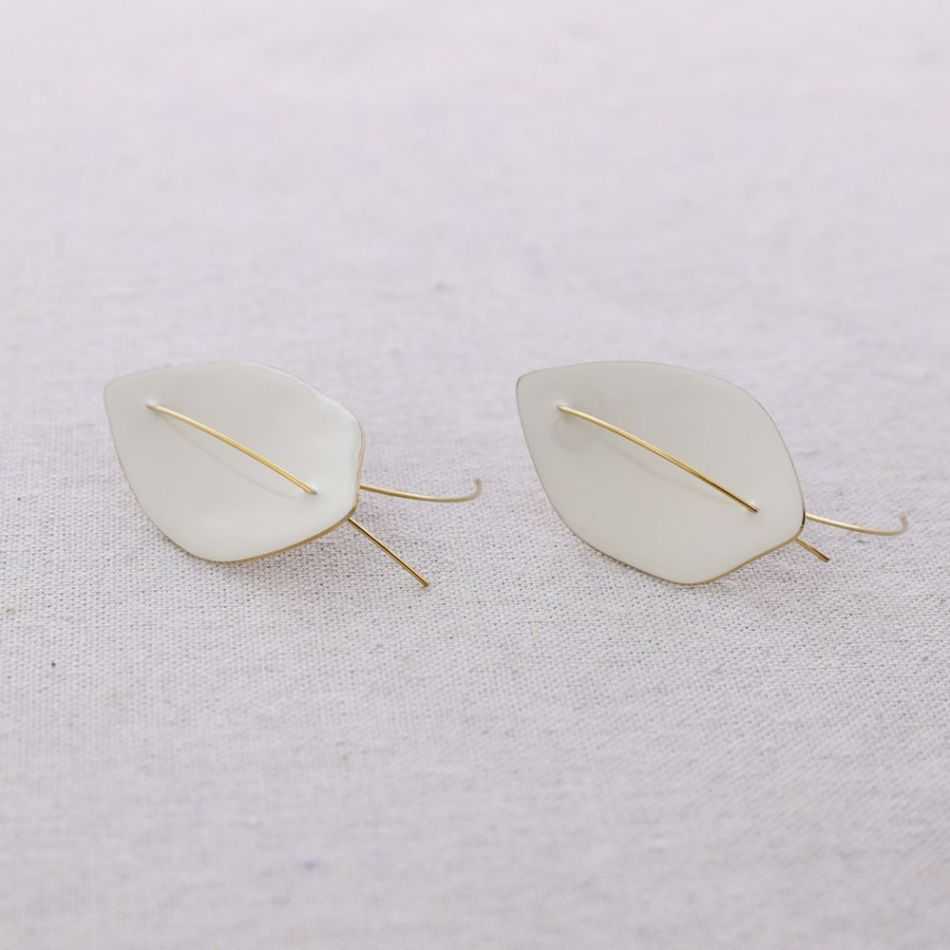 PENDIENTES ACERO COLGANTE HOJA ESMALTE