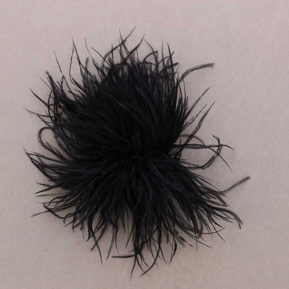 OSTRICH FEATHER BROOCH 8-10 CM
