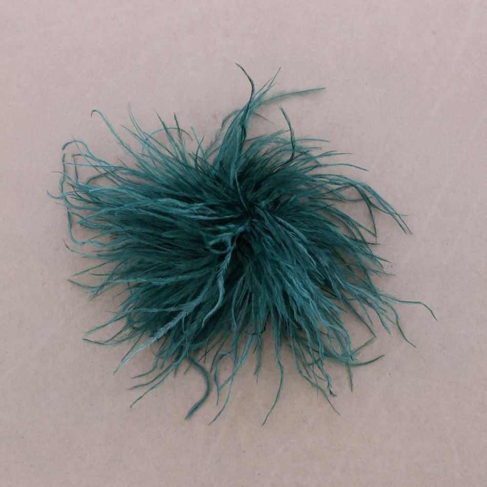 OSTRICH FEATHER BROOCH 8-10 CM
