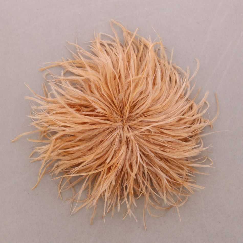 OSTRICH FEATHER BROOCH 10-15CM