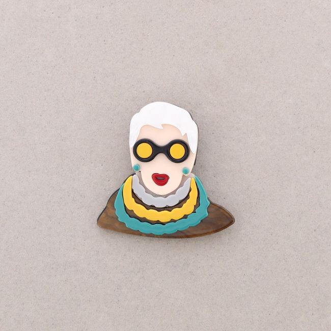 BROCHE PERSONAJE RESINA
