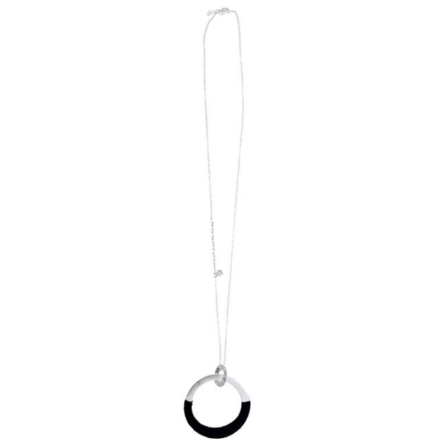 COLLAR LARGO COLGANTE ANILLA METAL RAFIA