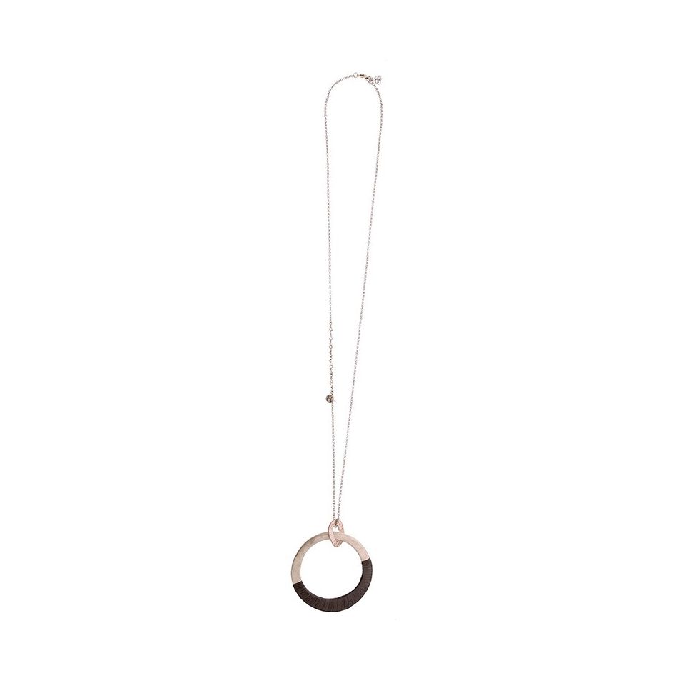 RAFFIA METAL RING PENDANT LONG NECKLACE