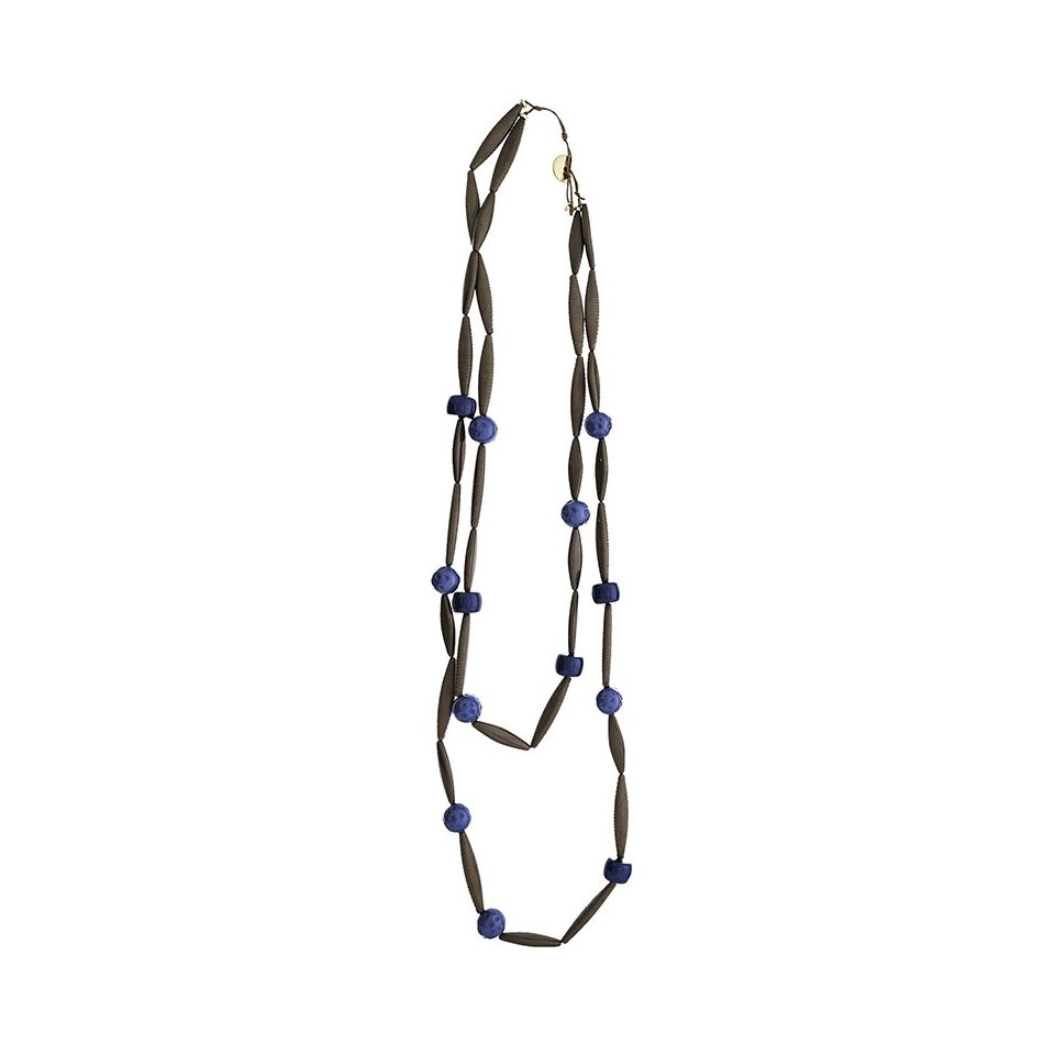 COLLAR LARGO DOBLE CUENTAS RESINA
