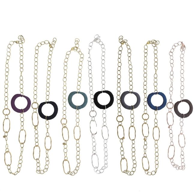 LONG RAFFIA METAL RING CHAIN NECKLACE