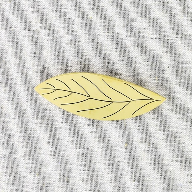 BROCHE ACERO HOJA