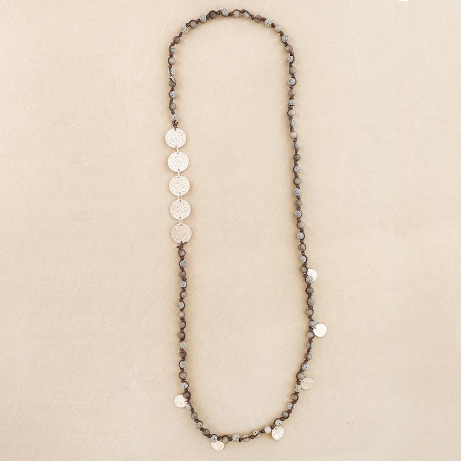 COLLAR LARGO PIEDRAS MEDALLAS METAL