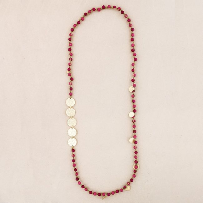 COLLAR LARGO PIEDRAS MEDALLAS METAL