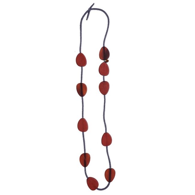 LONG NECKLACE WITH RESIN BEADS
