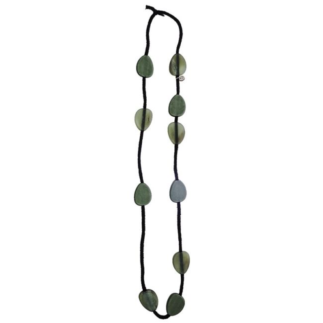 LONG NECKLACE WITH RESIN BEADS