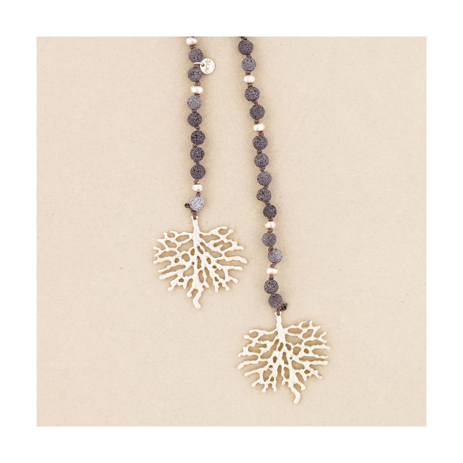 COLLAR LARGO CUENTAS LAVAS CORAL METAL