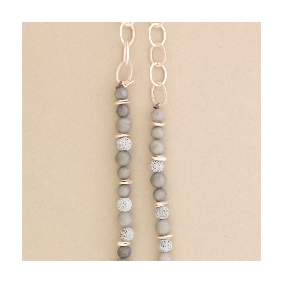 LONG NECKLACE WITH STONE BEADS CHAINS