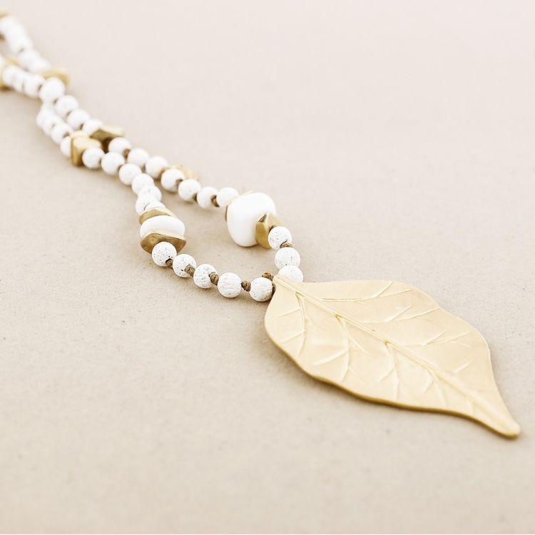 LONG NECKLACE WITH LAVA BEADS METAL LEAF PENDANT