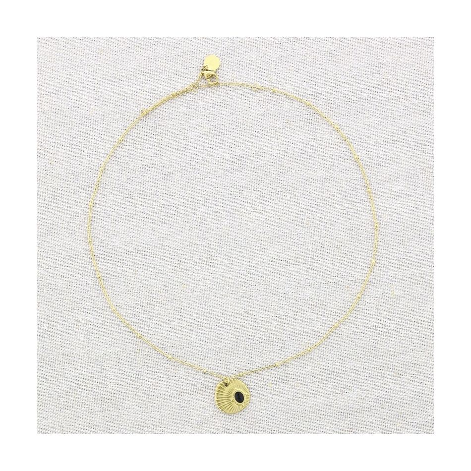 STONE MEDAL PENDANT STEEL SHORT NECKLACE