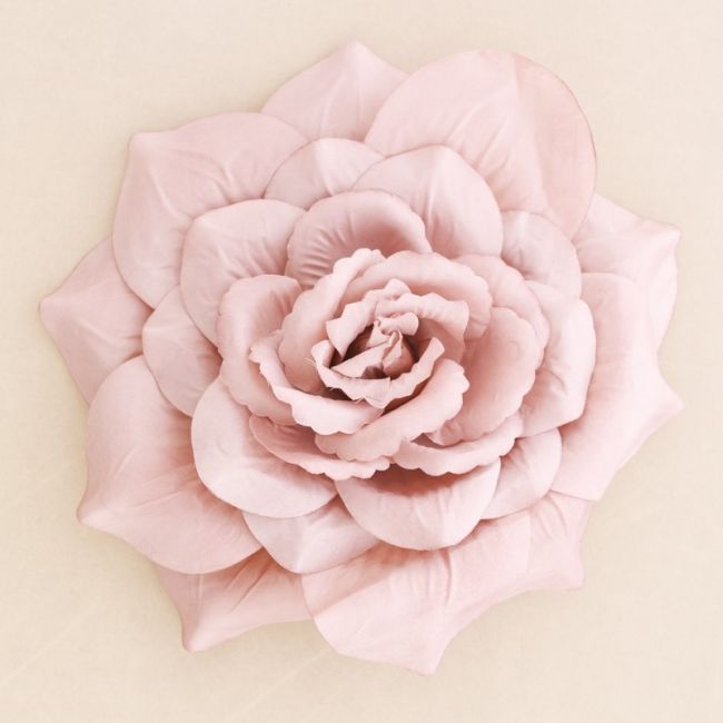 BROCHE FLOR TELA PÉTALOS 25CM