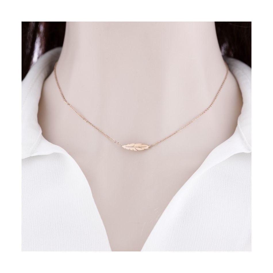 FEATHER STEEL SHORT NECKLACE