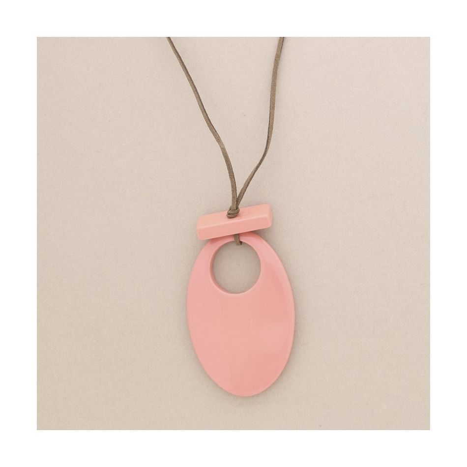 COLLAR LARGO COLGANTE RESINA