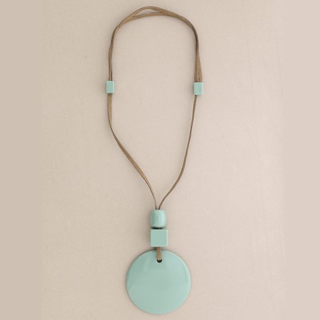 COLLAR LARGO COLGANTES RESINA