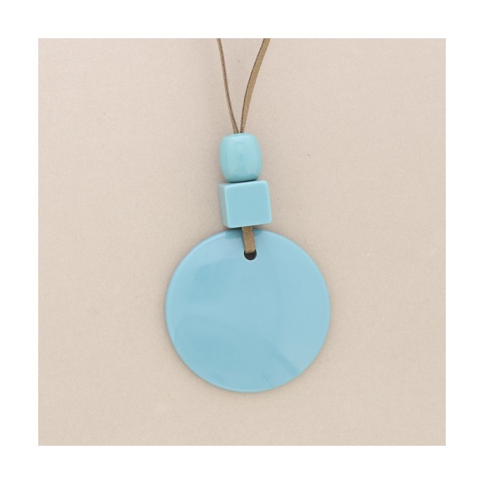 LONG NECKLACE RESIN PENDANTS