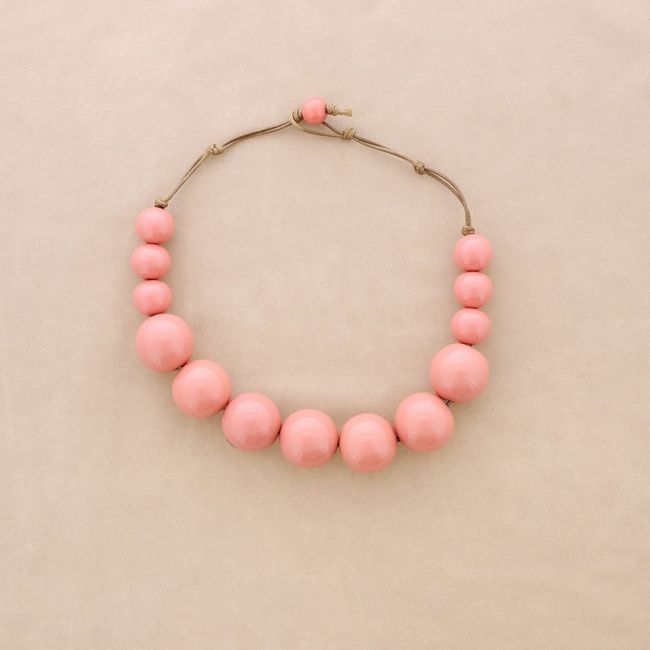 RESIN BEADS SHORT NECKLACE