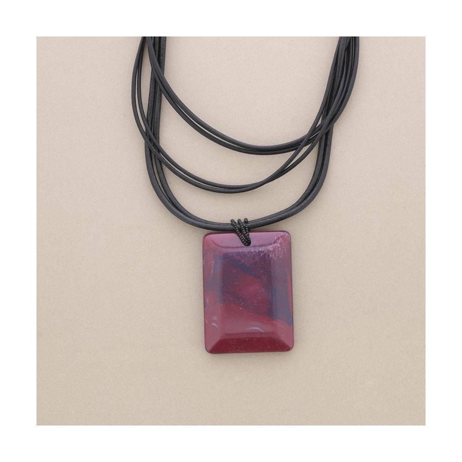 RESIN PENDANT LEATHER SHORT NECKLACE