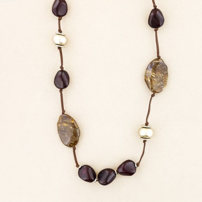 COLLAR LARGO CUENTAS RESINA